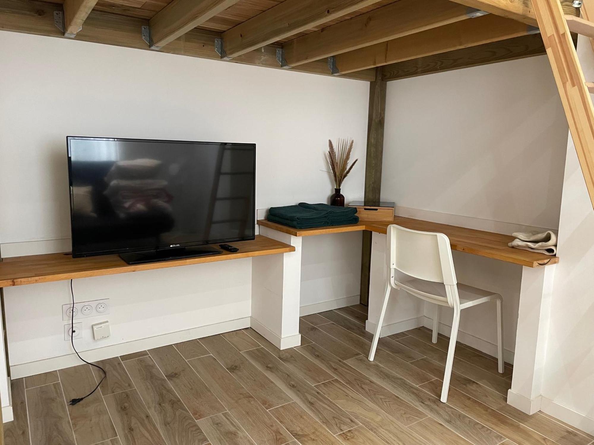 Studio Cosy, 2 Pas Gare De 图尔 外观 照片